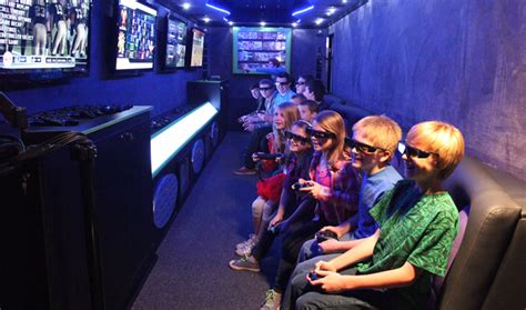 gaming truck|Gamez On Wheelz.